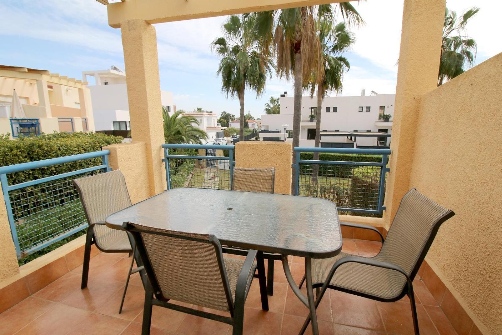 Completo Luna De Apartament Vera