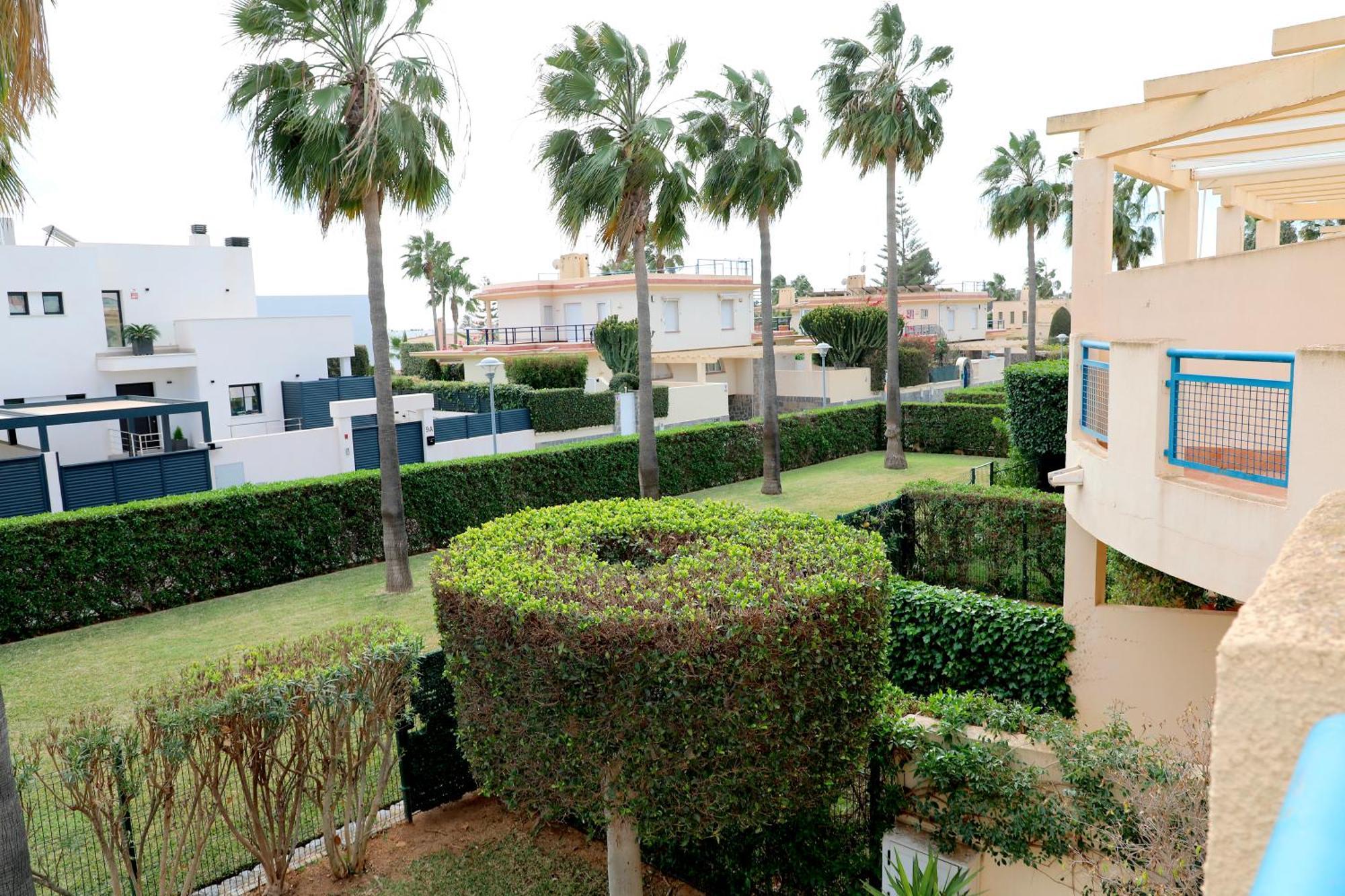 Completo Luna De Appartement